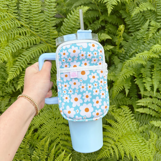 Water Bottle Backpack - Blue Daisy *new & improved*
