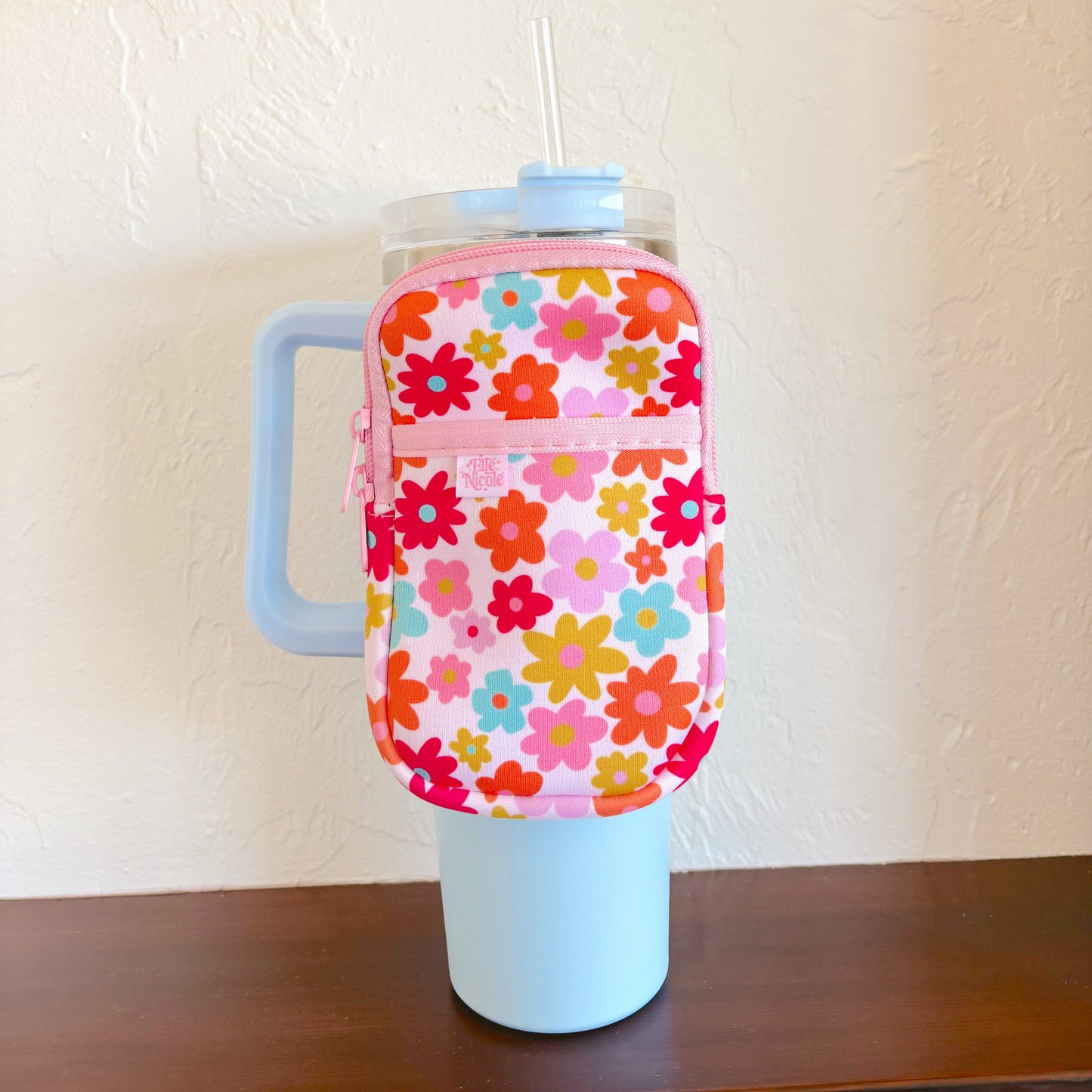 Water Bottle Backpack - Retro Floral *new & improved*