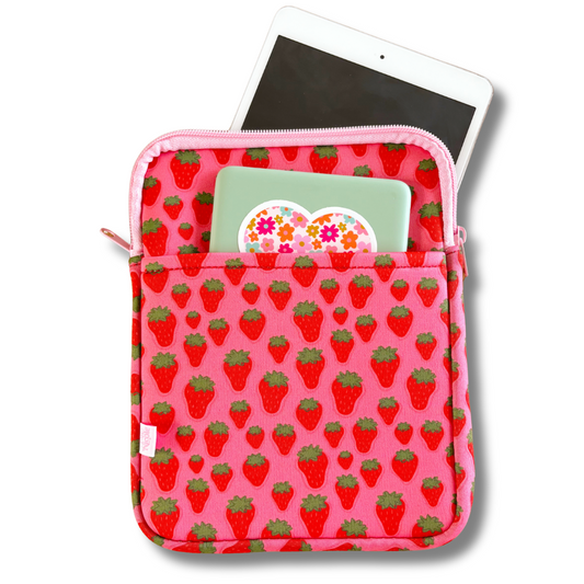 E-reader / Tablet Sleeve - Strawberry Field