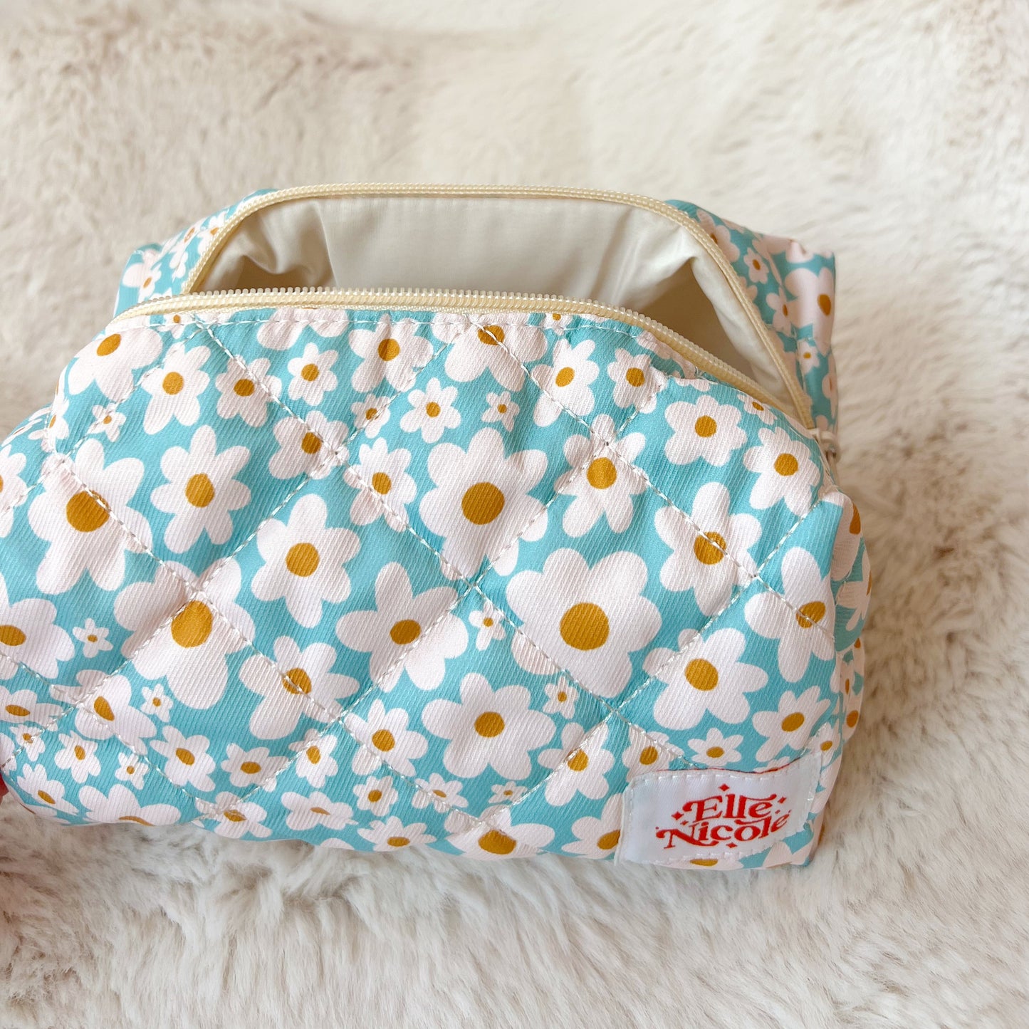 Quilted Cosmetic / Pencil Bag - Blue Daisy