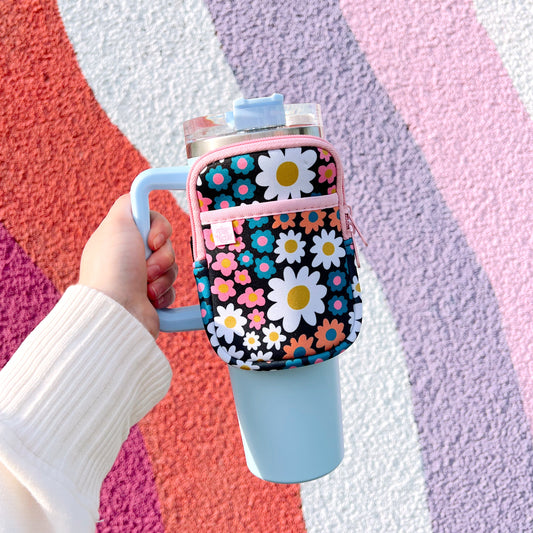 Water Bottle Backpack - Darling Daisy