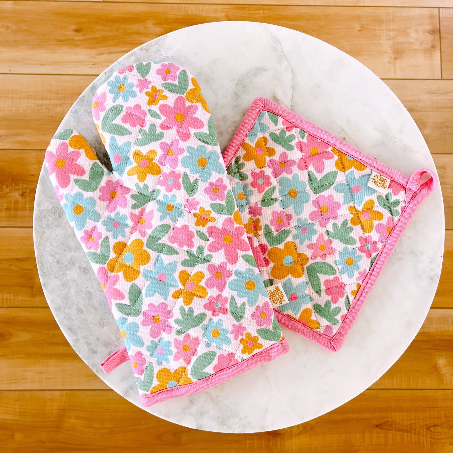 Oven Mitt + Pot holder Set - Sage Bloom