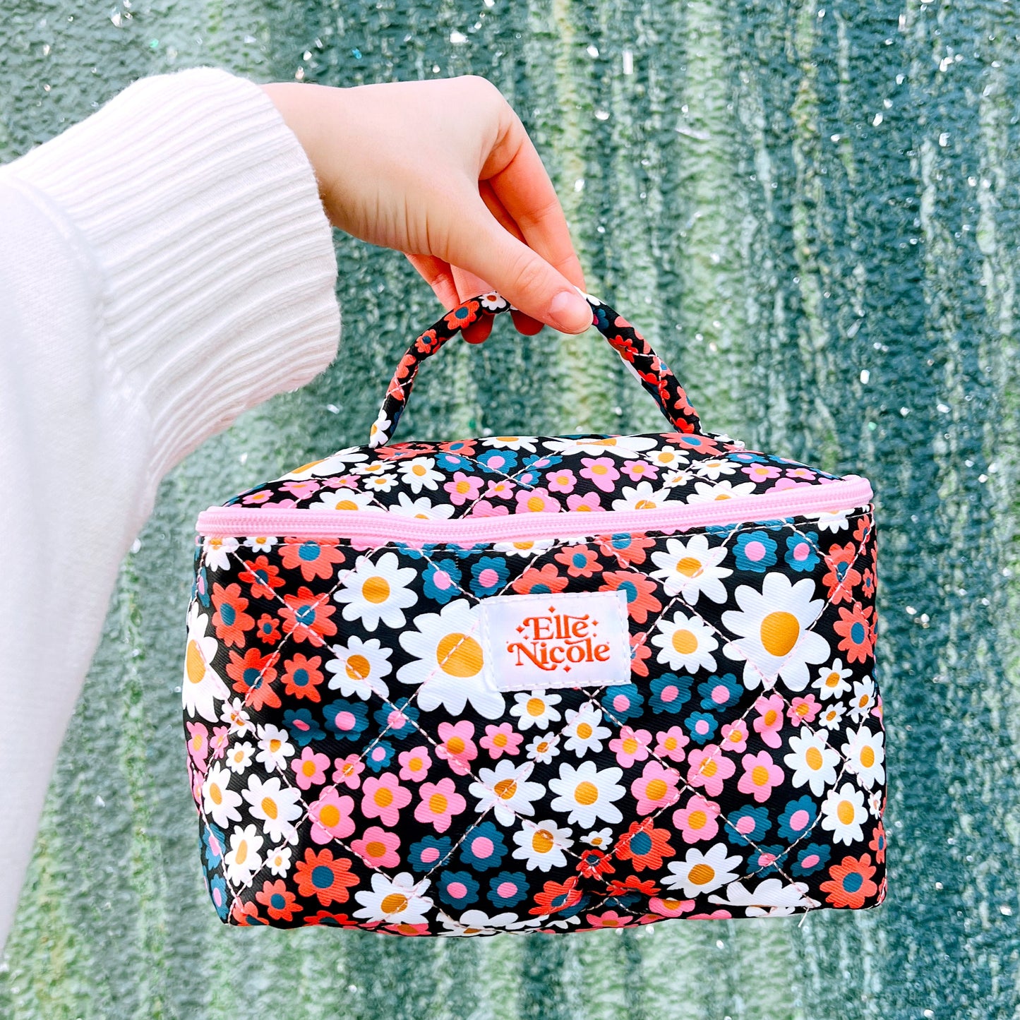 Quilted Handle Cosmetic Bag - Darling Daisy